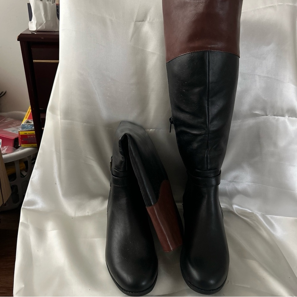 Boot - Picture 7 of 7